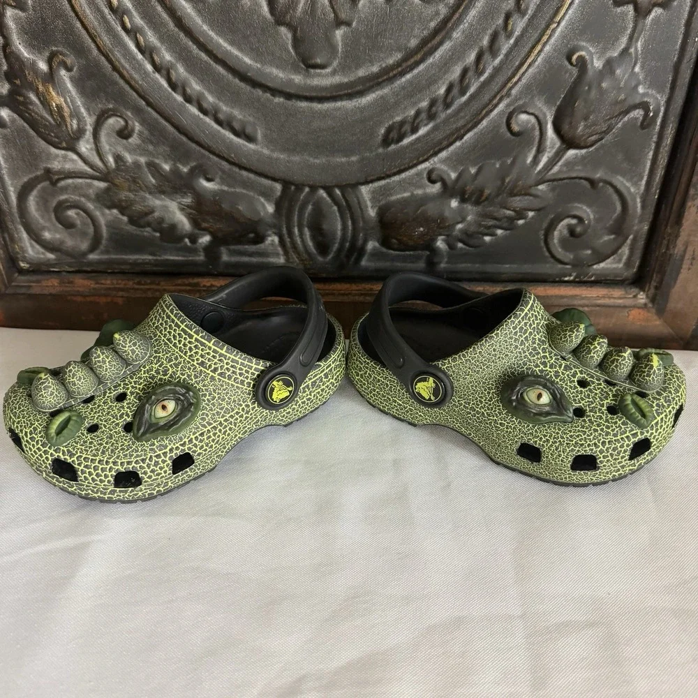 CROCS Classic I am Scary Dino Toddler Size C7 Green Clogs Dinosaur Slip On Shoes
